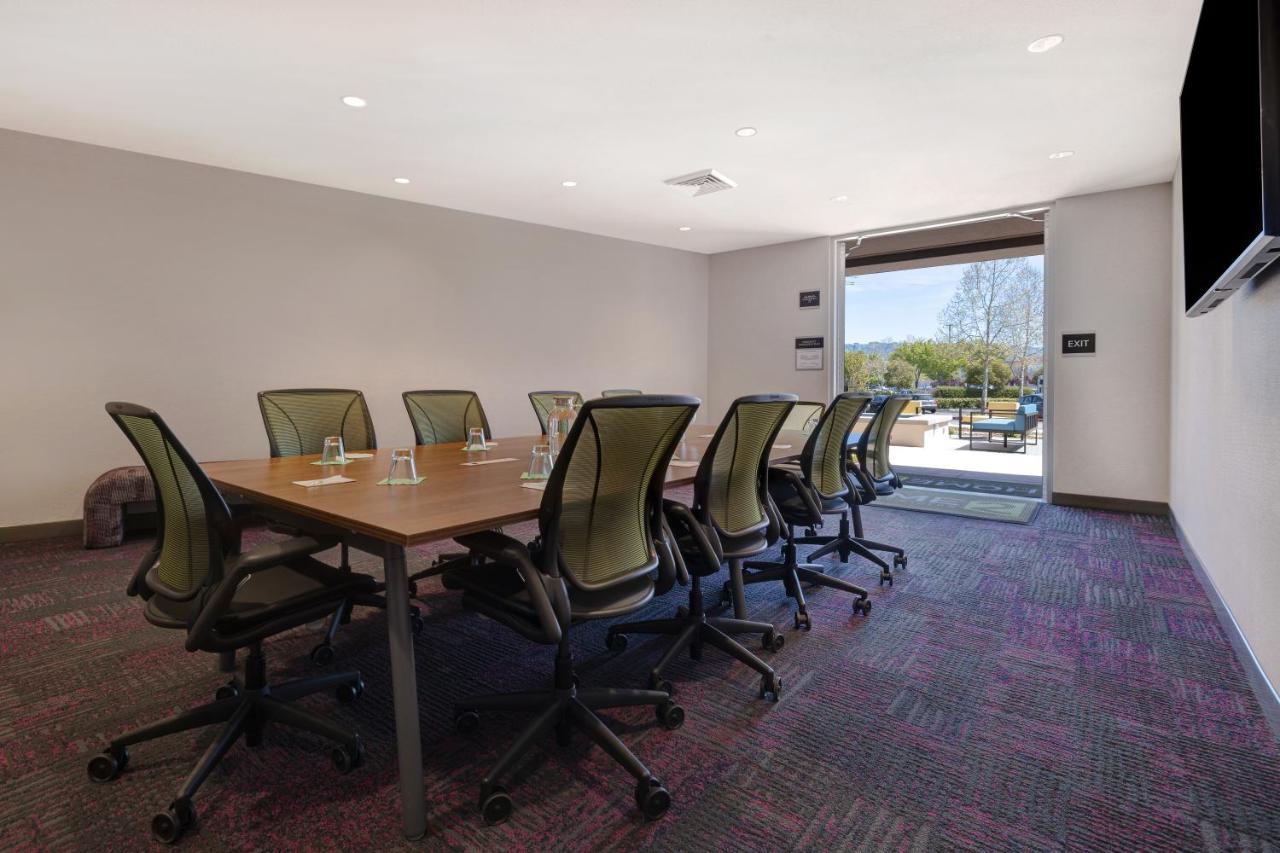 Home2 Suites By Hilton Petaluma Luaran gambar